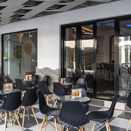 Otel N E P Center Rodos