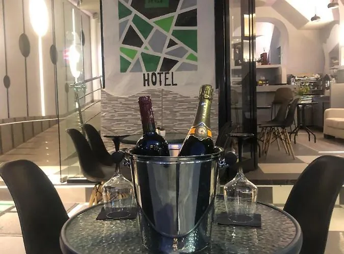 Otel N E P Center Rodos 2*