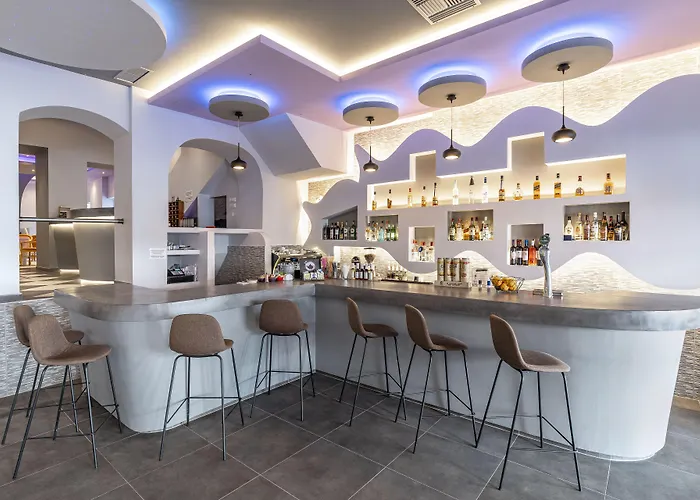 Otel N E P Center Rodos