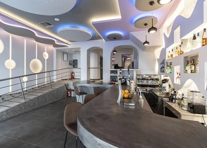 Otel N E P Center Rodos Rhodes City