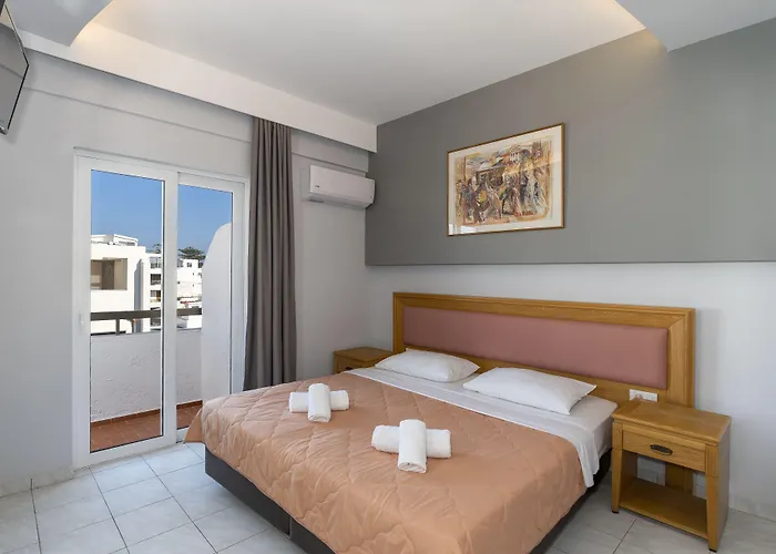 N E P Center Rodos מלון