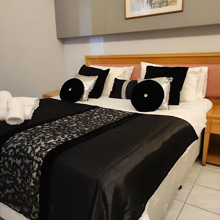 Otel N E P Center Rodos